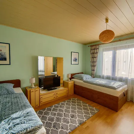 In Mit 125 Quadratmeter Appartement *